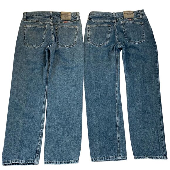 Wrangler Men's Jeans  33x30 Lot of Two Premium Quality - Picture 3 of 16